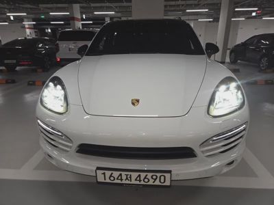 Porsche Cayenne 2012