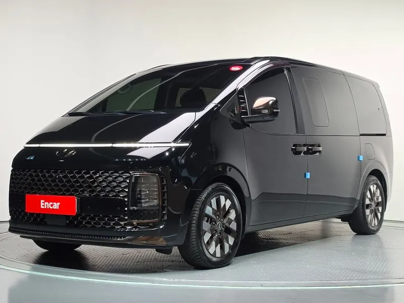 Hyundai Staria 2021