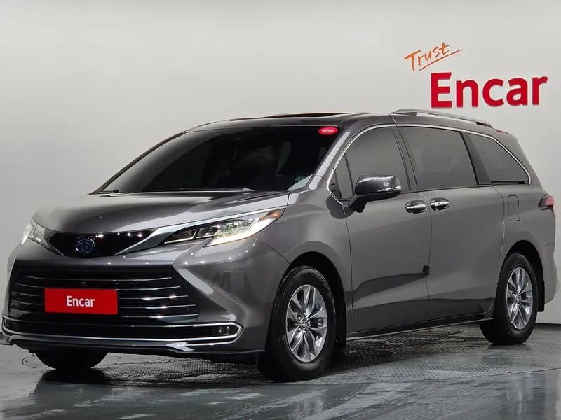 Toyota Sienna 2023
