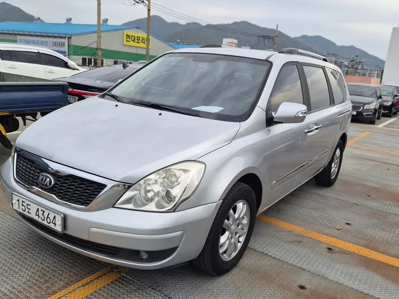 Kia Carnival 2013