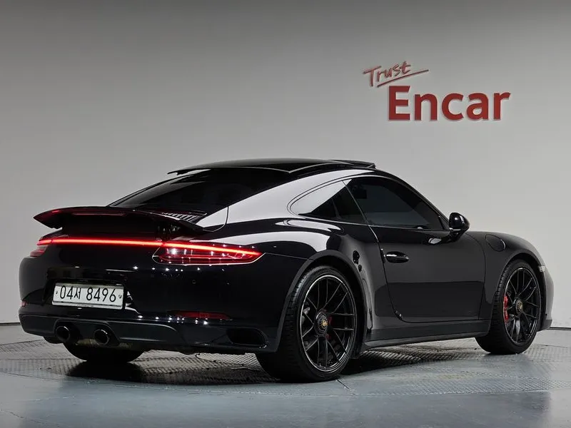 Porsche 911 2018