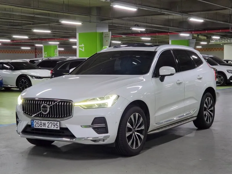 Volvo XC60 2023
