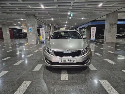 Kia K5 2010