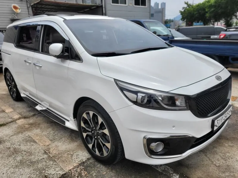 Kia Carnival 2015
