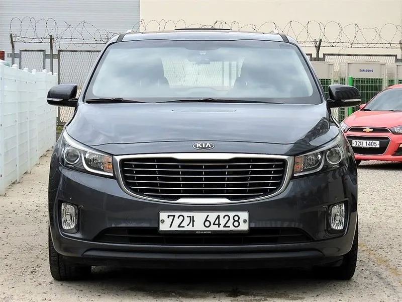 Kia Carnival 2015