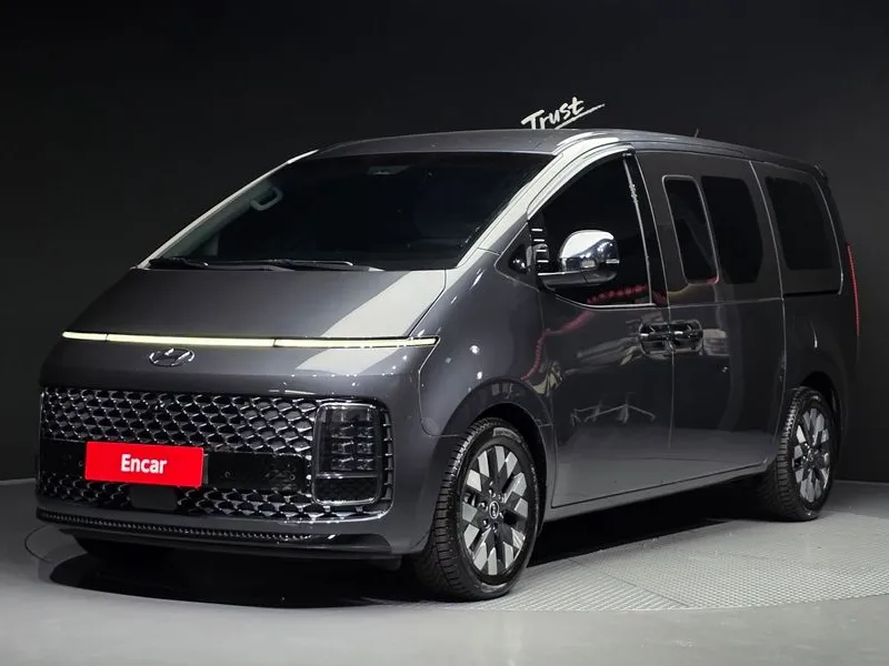 Hyundai Staria 2021